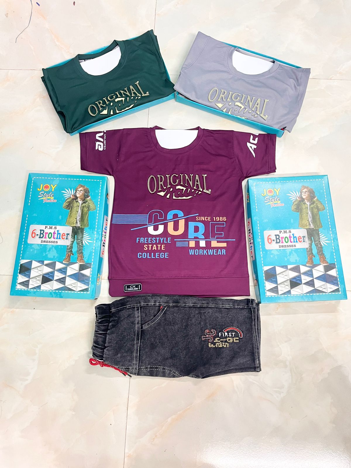 Stylish T-Shirt & Denim Shorts Set – Original Core Print Summer Outfit set of 6 pieces